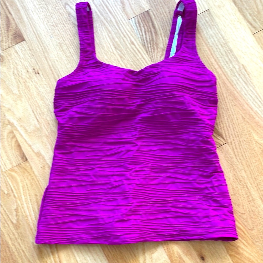 NWOT Lands End magenta tankini top